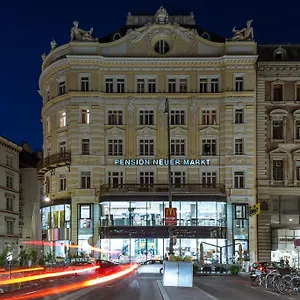 Konukevi Neuer Markt ***
