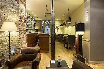 Hotel Brittany Paris